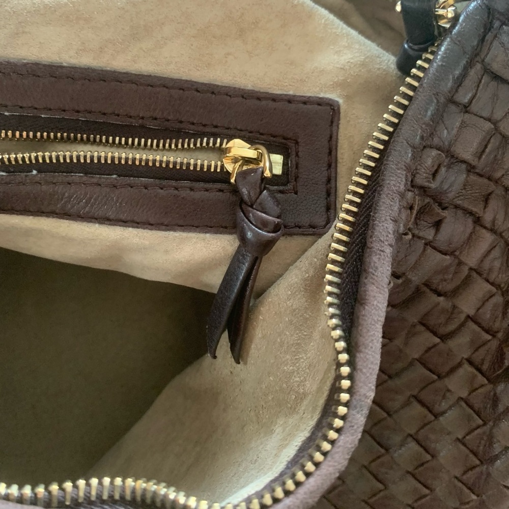 Bottega Veneta INTRECCIATO hobo large (SOLD) - Picture 10 of 16